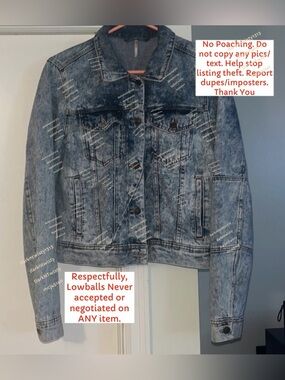 NWOT Free People Stonewashed denim jacket. Women’s Medium. PRICE FIRM
